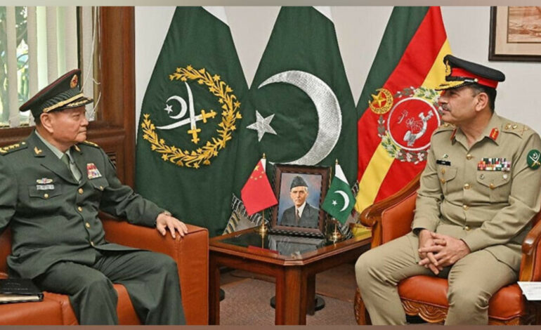  Chinese Military Commission Vice Chairman Meets Pakistan Army Chief